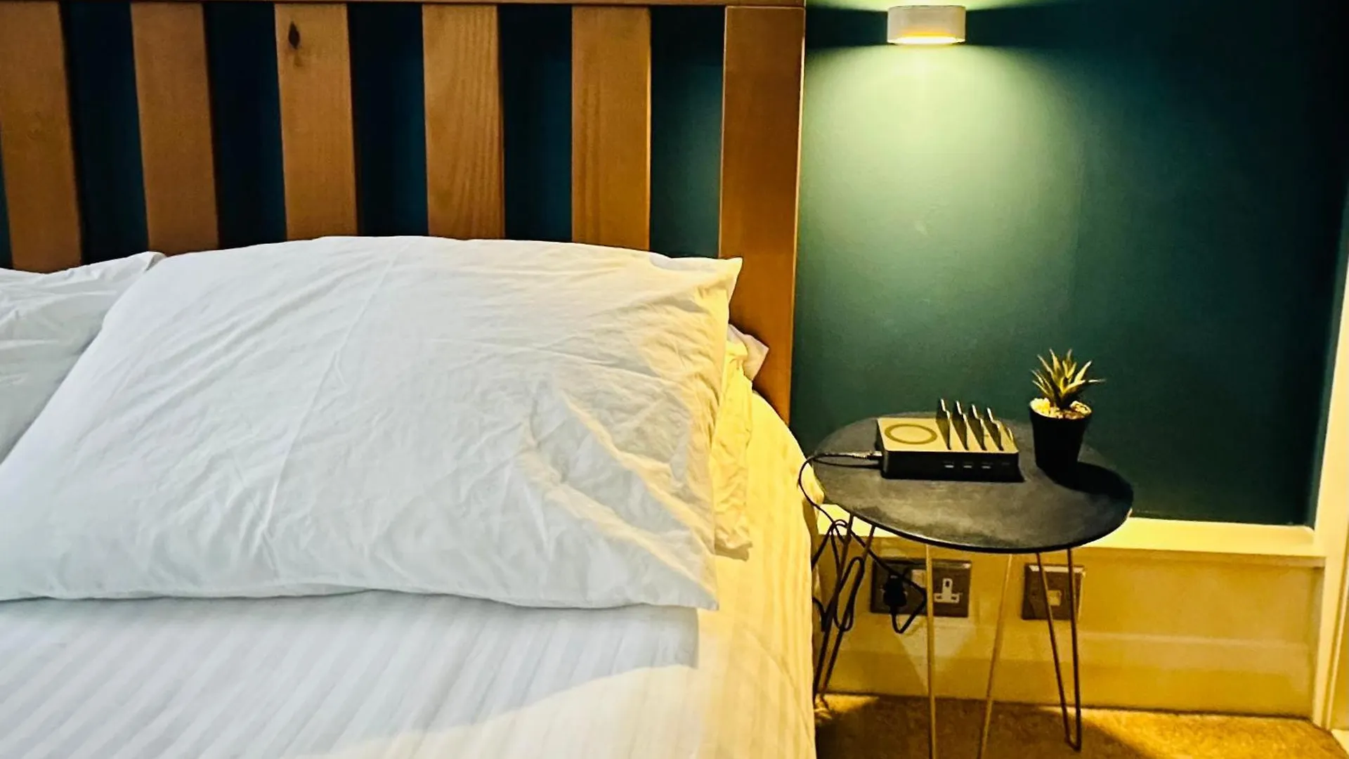 Lovely Modern Studio In The Heart Of City Centre Nottingham Apartment
